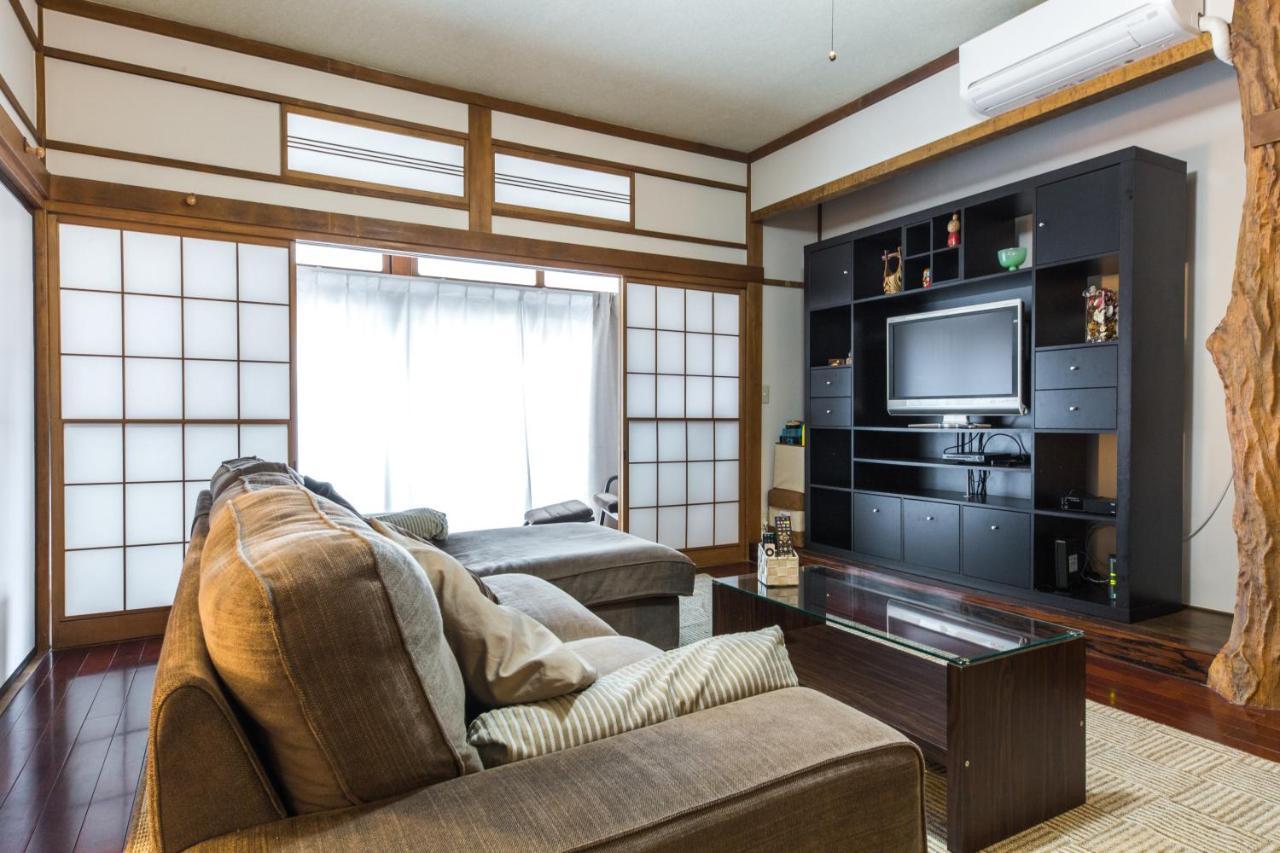 Samurai House - Large Family House, West Shinjuku Токио Экстерьер фото